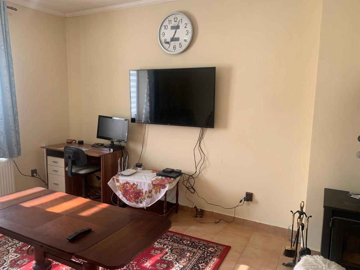 Ubytovani V Apartmanu, 2 Loznice, Na Farme Bzany Kültér fotó